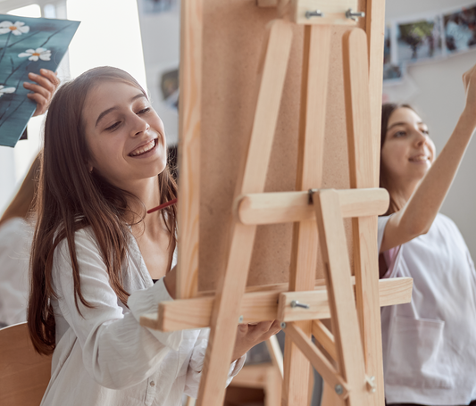 Preteen Art Class  · 10-13 years old · Thursday, July 17th (10am-11:30am)